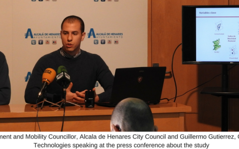 Alberto Egido, Environment and Mobility Councillor, Alcala de Henares City Council and Guillermo Gutierrez, Geospatial Specialist, IIC Technologies speaking at the press conference about the study 